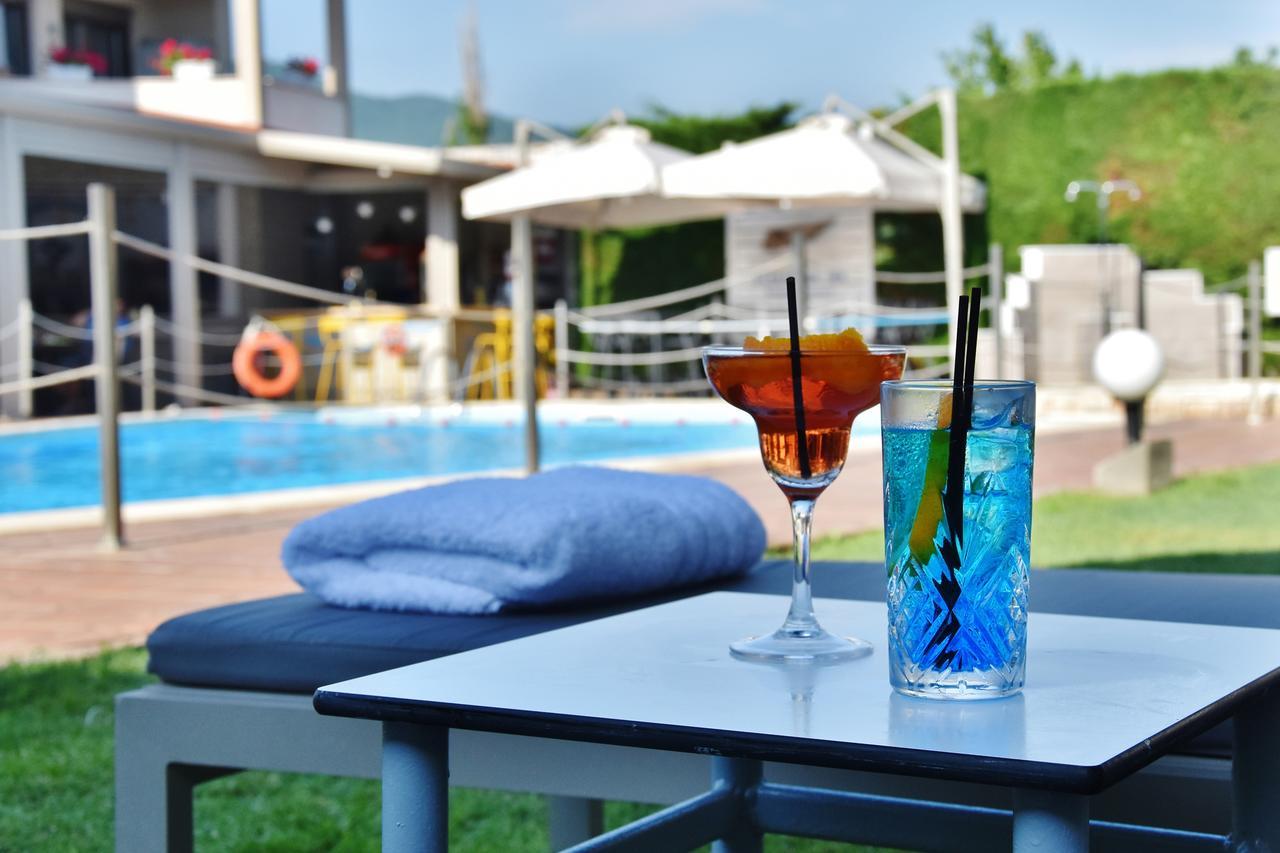 Alexander Inn Ставрос Экстерьер фото